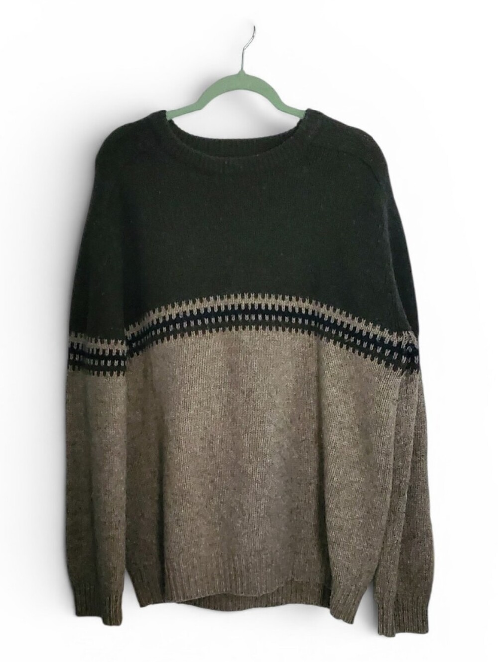 Cherokee Lambs Wool Blend Crewneck Sweater - Green and Gray. Large. - Picture 3 of 9